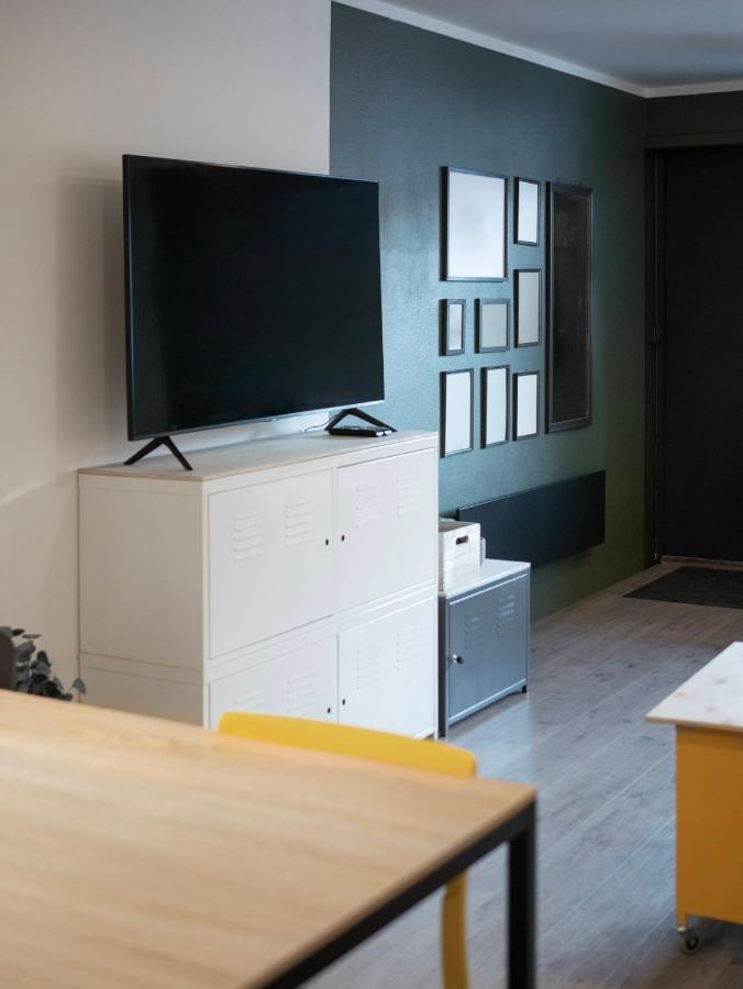 Sentrumsvegen - Private Studio Apartment In Gol Exterior foto